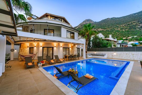 Villa Sarem