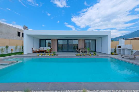 Villa Bliss Duo