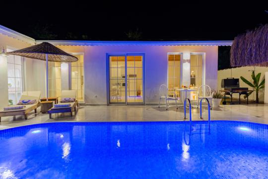 Villa Rhea