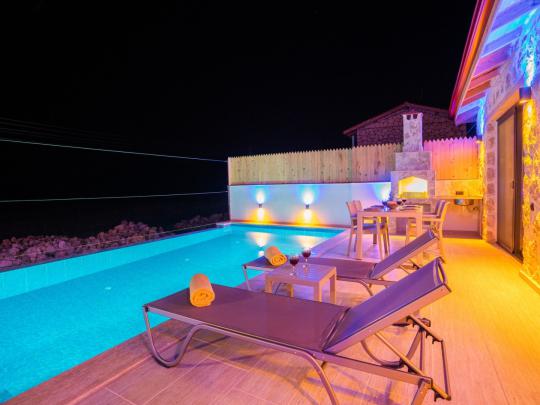 Villa Dahlia