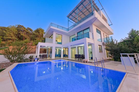 Villa Faral