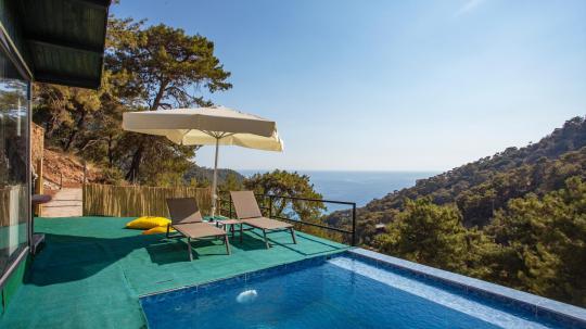 Villa Antik 3