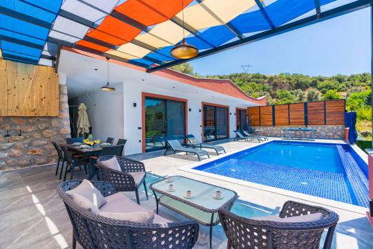 Villa Live