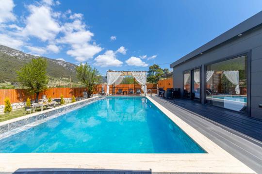 Villa Samora