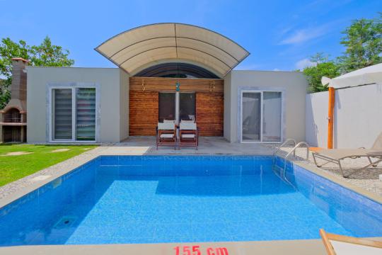 Villa Lively 2