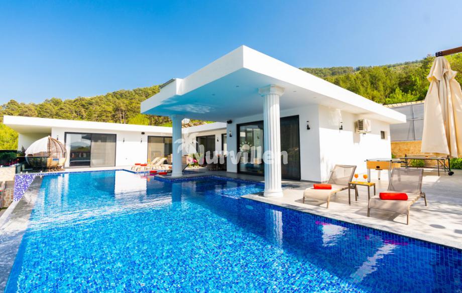 villa-ferzan-deluxe-87_1024x651_567.jpg