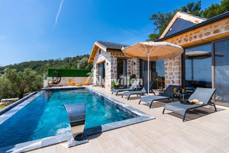 villa-kontes-35_1919x1280_255.jpg